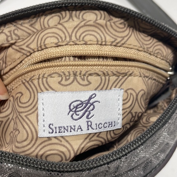 Sienna Ricchi purse - Picture 5 of 12